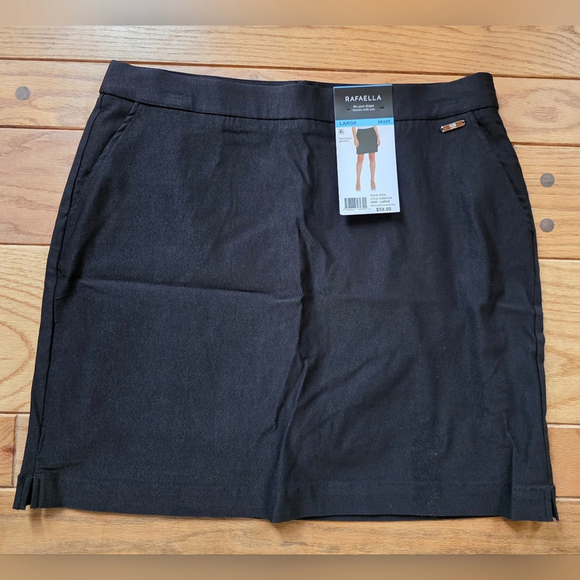 Rafaella Black Skort Women's Classic NWT - Picture 6 of 7